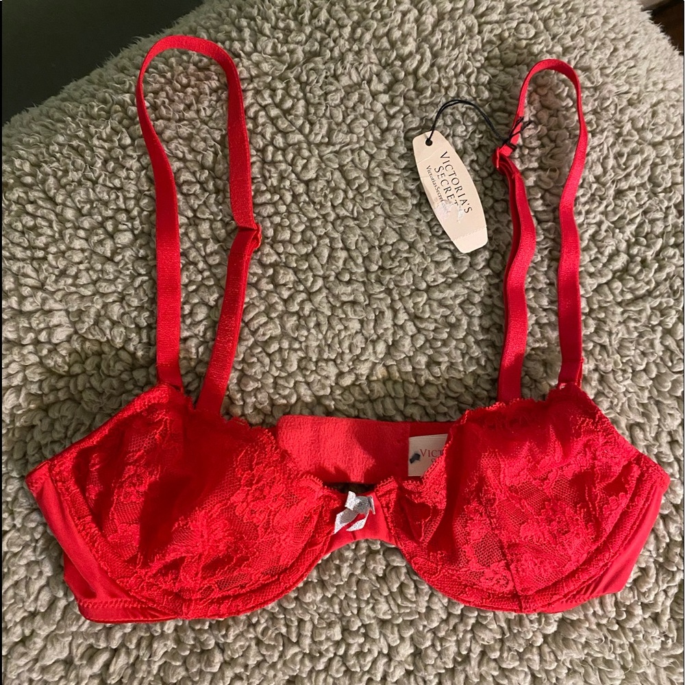 Victoria secrets unlined Demi